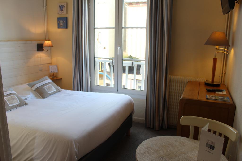 Hotel Des Falaises Villers-sur-Mer Cameră foto